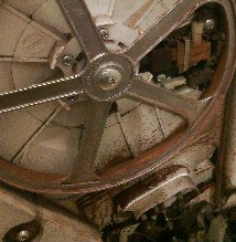 Шумит при отжиме стиральной машинки